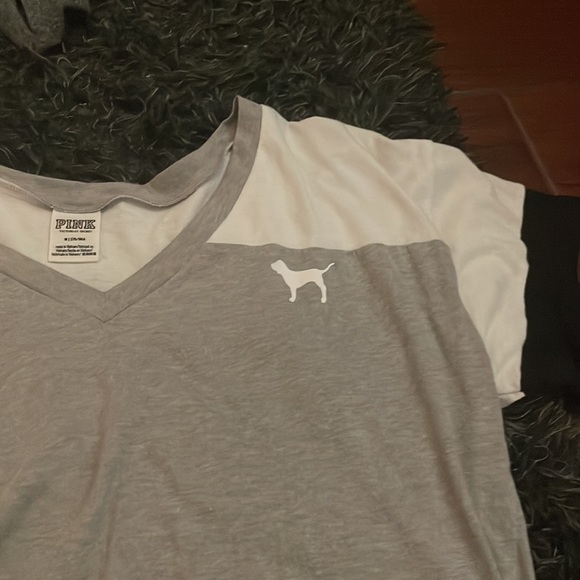 Pink tee shirt bundle - Picture 3 of 3